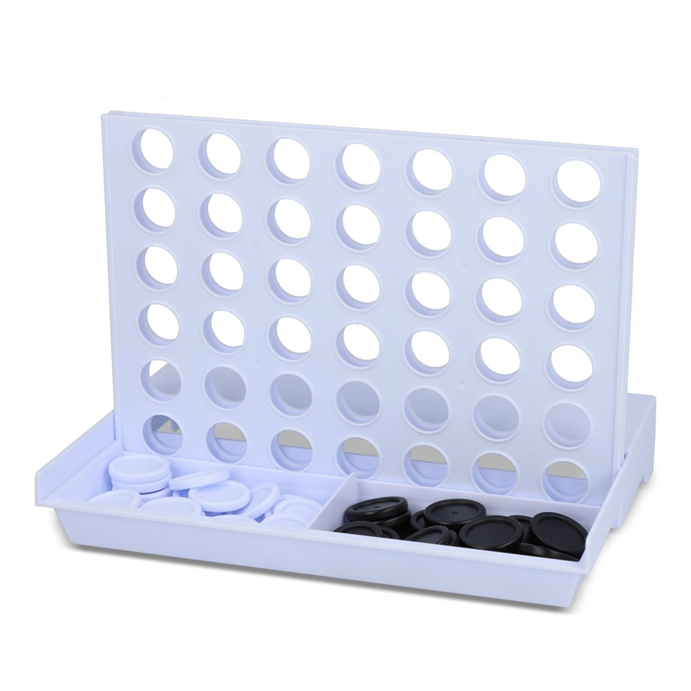 4 op een rij spel van gerecyclede materialen